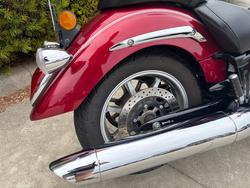 2016 Yamaha XVS1300A V-STAR Red