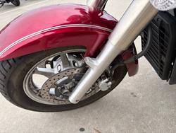 2016 Yamaha XVS1300A V-STAR Red