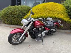 2016 Yamaha XVS1300A V-STAR Red