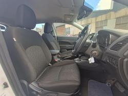 2022 Mitsubishi ASX ES XD MY22 White