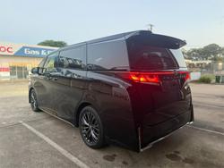 2024 Toyota Vellfire Hybrid Z Premier