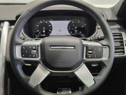 2025 Land Rover Discovery D350 Dynamic SE