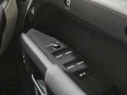 2022 Land Rover Defender 110 P400 S