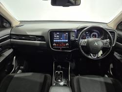 2019 Mitsubishi Outlander LS