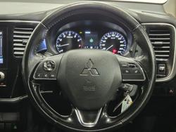 2019 Mitsubishi Outlander LS