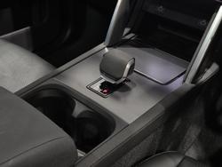 2025 Land Rover Discovery Sport P250 Dynamic SE L550 MY25.5 4X4 Constant Fuji White