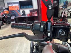 2017 Indian Scout Bobber Scout Black