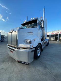 2017 Western Star 5800 Series