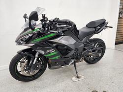 2020 Kawasaki NINJA 1000SX SE Black