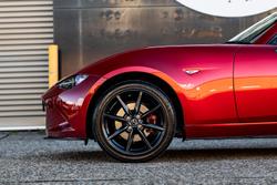 2017 Mazda MX-5 ND Soul Red