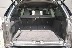 2026 Land Rover Discovery D350 Dynamic SE