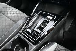 2022 Volkswagen Golf 110TSI R-Line