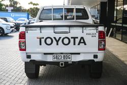 2014 Toyota Hilux SR