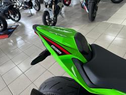 2023 Kawasaki Ninja ZX-6R ABS (636) KRT Edition Ninja Green