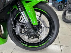 2023 Kawasaki Ninja ZX-6R ABS (636) KRT Edition Ninja Green