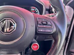 2022 MG HS Excite X