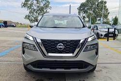 2024 Nissan X-TRAIL ST