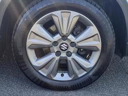 2018 Suzuki Vitara RT-S LY Savannah Ivory