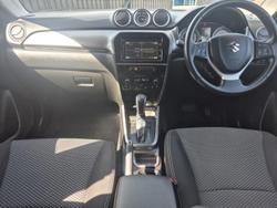 2018 Suzuki Vitara RT-S LY Savannah Ivory