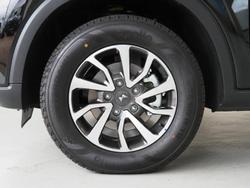 2025 Mahindra Scorpio Z8L+