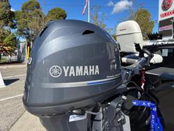 2026 QUINTREX 440 Hornet Trophy