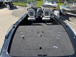 2026 QUINTREX 440 Hornet Trophy