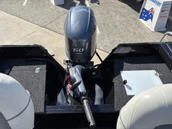 2026 QUINTREX 440 Hornet Trophy