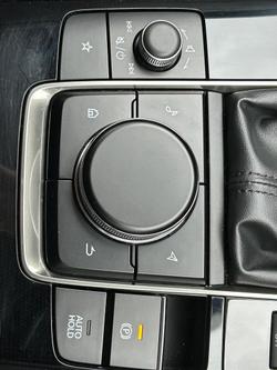 2025 Mazda 3 G25 Evolve SP