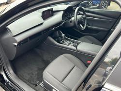 2025 Mazda 3 G25 Evolve SP