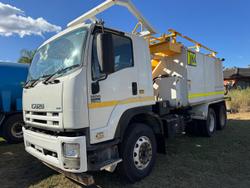 2012 Isuzu F Series FVZ 1400 WHITE