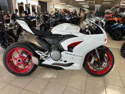Ducati Panigale V2