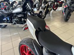 2020 Ducati Panigale V2 Panigale White