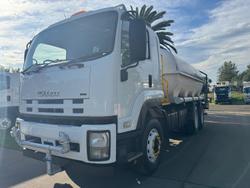 2010 Isuzu F Series FVZ 1400 WHITE