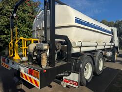 2010 Isuzu F Series FVZ 1400 WHITE