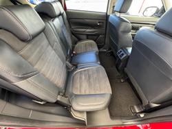 2020 Mitsubishi Outlander LS