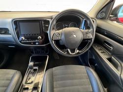 2020 Mitsubishi Outlander LS