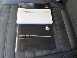 2020 Mitsubishi Outlander LS