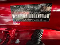 2020 Mitsubishi Outlander LS