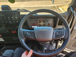 2025 Isuzu F Series FSD 140/120-240 AM R56