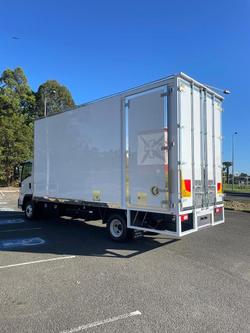 2025 Isuzu F Series FRR 110-240 AM D50