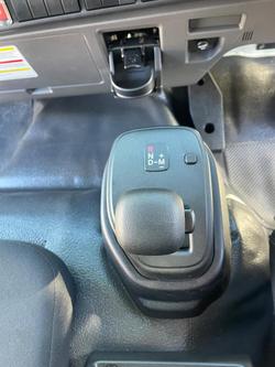 2025 Isuzu F Series FRR 110-240 AM D50