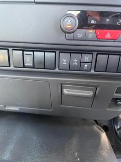 2025 Isuzu F Series FXY 260-355 AT R63