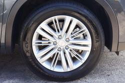 2024 Mitsubishi Outlander ES