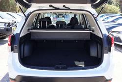 2025 Subaru Forester 2.5i
