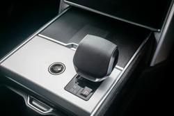 2025 Land Rover Range Rover P530 Autobiography