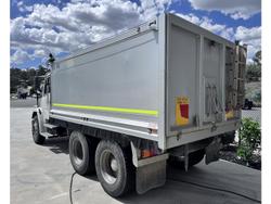 1998 Freightliner Fl80