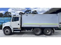 1998 Freightliner Fl80