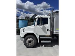 1998 Freightliner Fl80