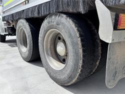 1998 Freightliner Fl80