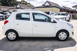 2016 Mitsubishi Mirage ES